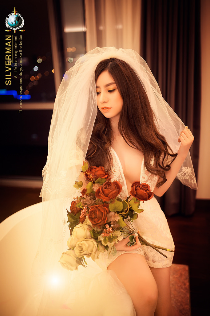年轻的嫂子hd